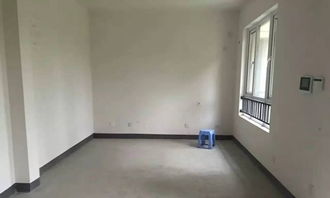 奉城320平廠房出租，交通便利，隨時看房入住